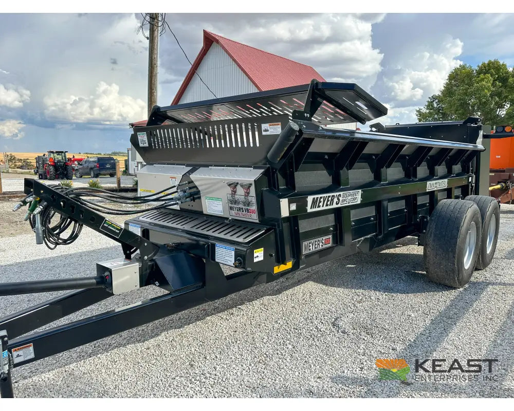 Meyers VB280 Manure Spreader - 280 Cu Ft Capacity Struck Poly Box Manure Spreaders