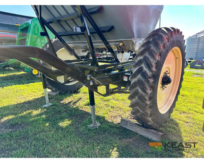 Montag Generation 1 Dry Fertilizer System - 9 Ton 16 Row 2 Section Fertilizer Spreaders