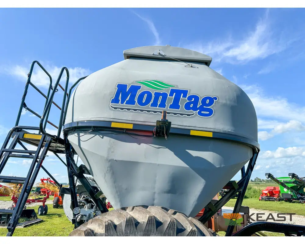 Montag Generation 1 Dry Fertilizer System - 9 Ton 16 Row 2 Section Fertilizer Spreaders