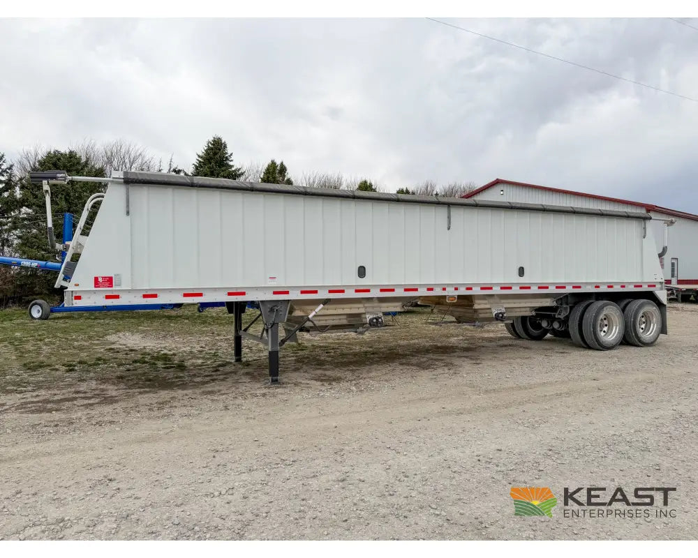 Neville 38.5’ Aluminum Hopper Bottom Grain Trailer Electric Tarp Grain Trailers