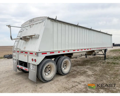 Neville 38.5’ Aluminum Hopper Bottom Grain Trailer Electric Tarp Grain Trailers