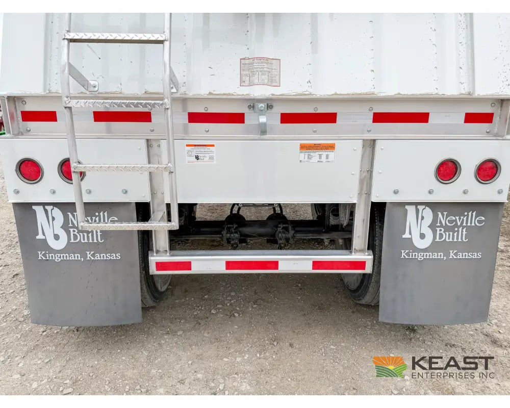 Neville 38.5’ Aluminum Hopper Bottom Grain Trailer Electric Tarp Grain Trailers