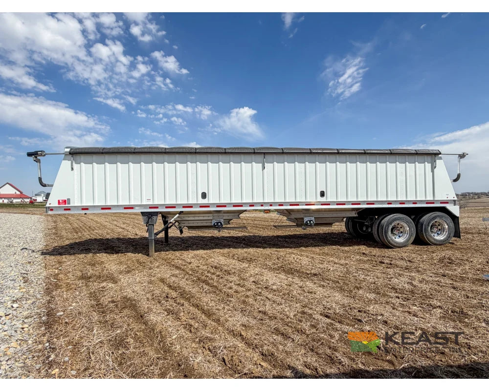 Neville 40’ Aluminum Hopper Bottom Grain Trailer Electric Tarp - Grain Trailers