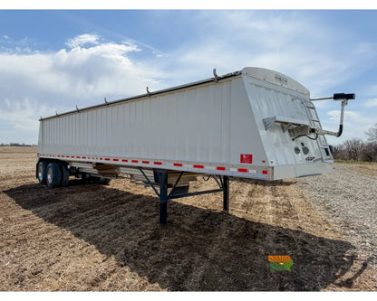 Neville 40’ Aluminum Hopper Bottom Grain Trailer Electric Tarp - Grain Trailers