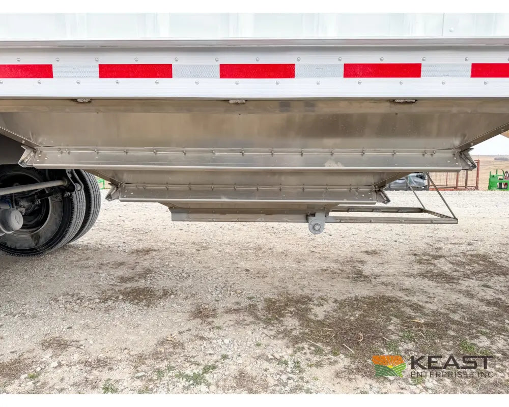 Neville 40’ Aluminum Hopper Bottom Grain Trailer Electric Tarp Grain Trailers