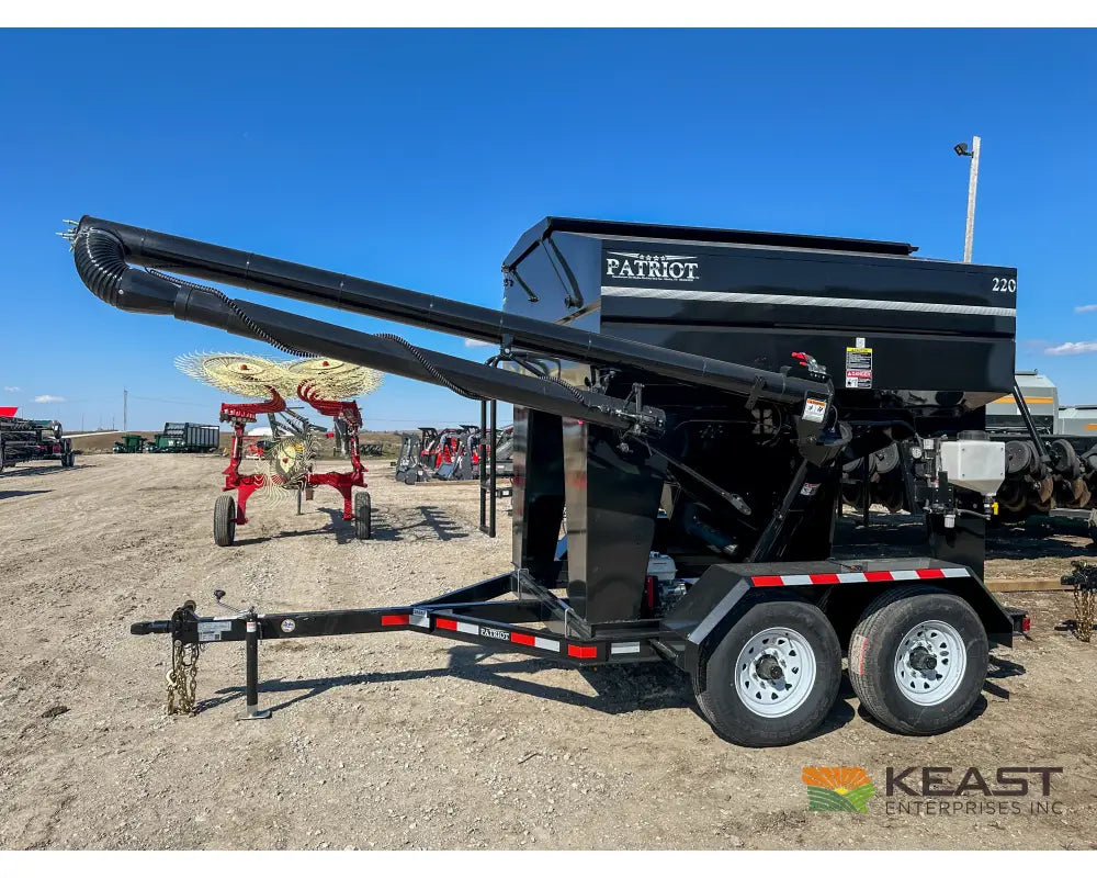 Patriot 220 Bulk Seed Tender - Electric Start Honda Engine Wireless Controls Poly Cup Auger Seed Tenders
