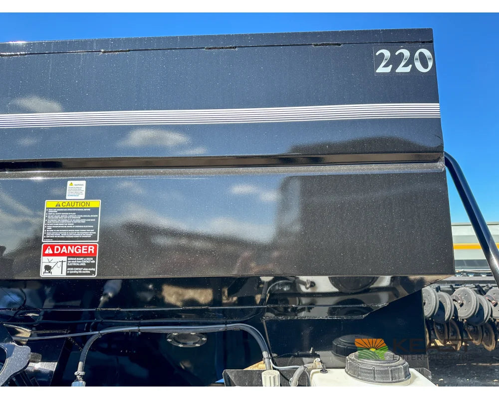 Patriot 220 Bulk Seed Tender - Electric Start Honda Engine Wireless Controls Poly Cup Auger Seed Tenders