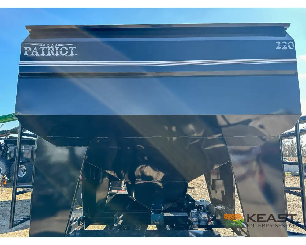 Patriot 220 Bulk Seed Tender - Electric Start Honda Engine Wireless Controls Poly Cup Auger Seed Tenders