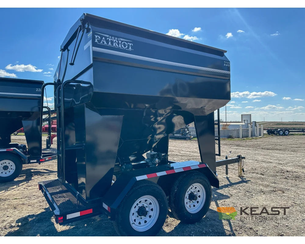 Patriot 220 Bulk Seed Tender - Electric Start Honda Engine Wireless Controls Poly Cup Auger Seed Tenders