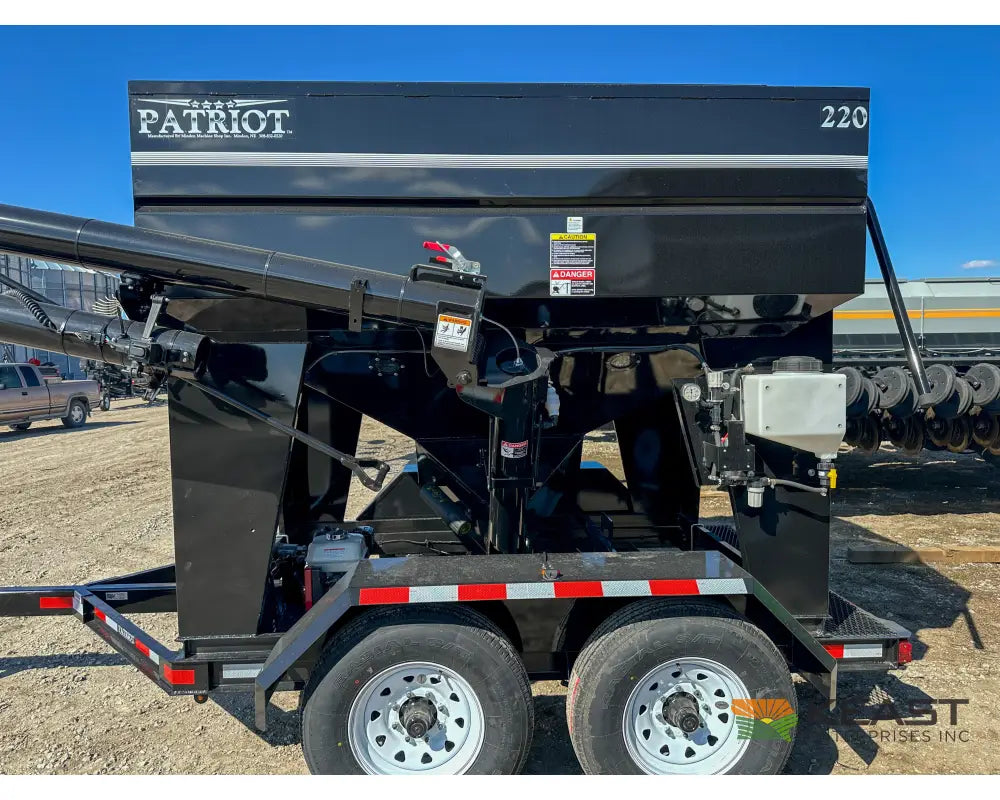 Patriot 220 Bulk Seed Tender - Electric Start Honda Engine Wireless Controls Poly Cup Auger Seed Tenders