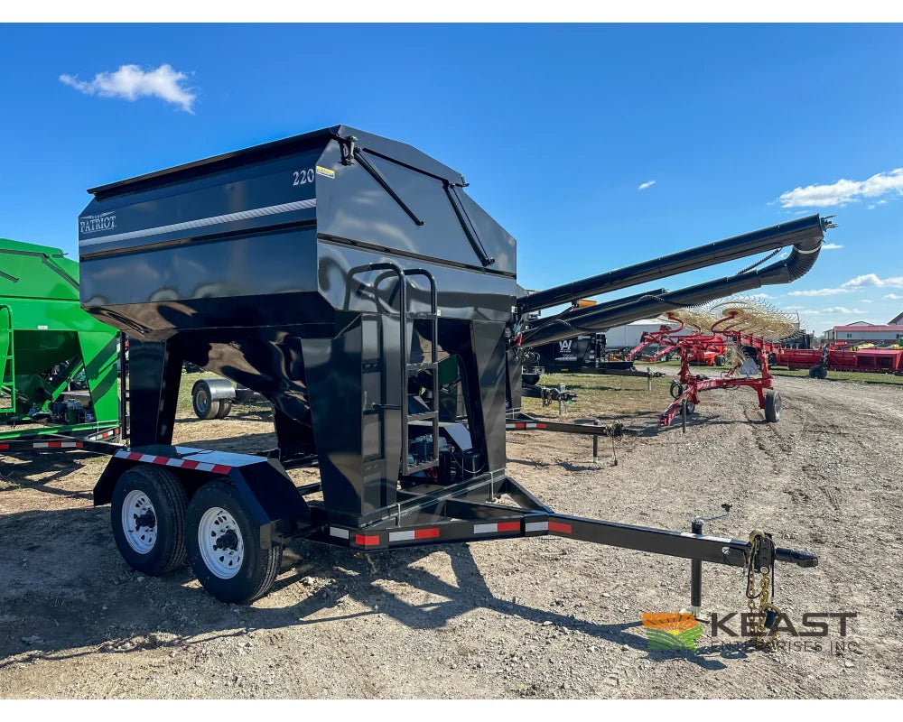 Patriot 220 Seed Tender