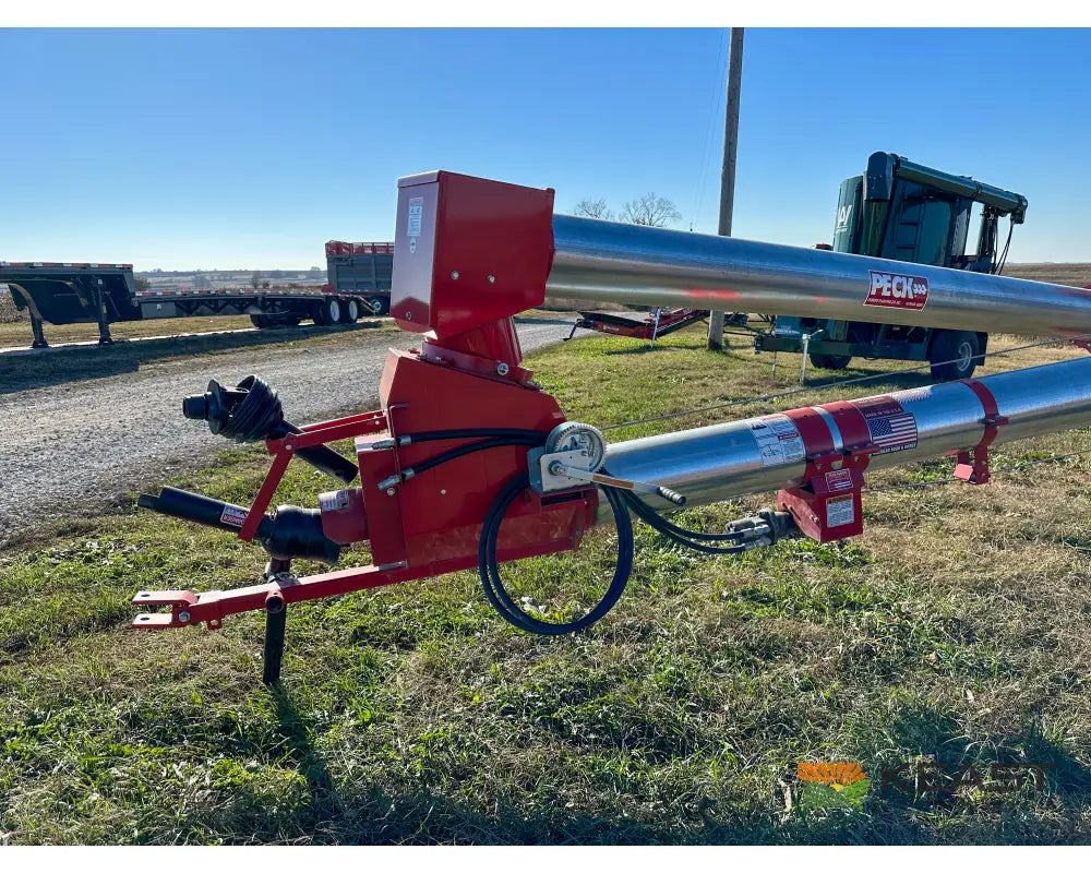 Peck 1070 Auger 10’’ x 71’ Manual Swingaway Augers