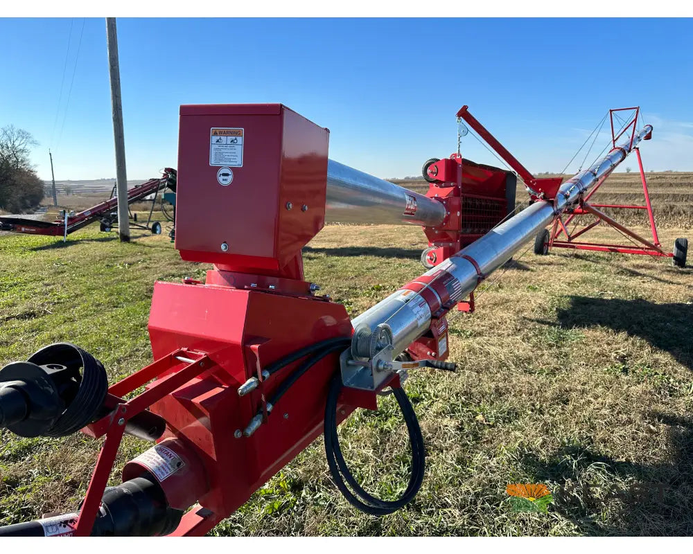 Peck 1070 Auger 10’’ x 71’ Manual Swingaway Augers