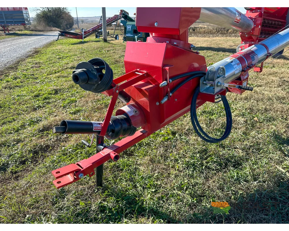 Peck 1070 Auger 10’’ x 71’ Manual Swingaway Augers
