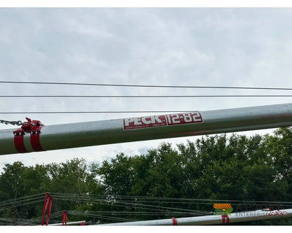 Peck 1282 Auger 12’’ x 82’ Manual Swingaway - Augers