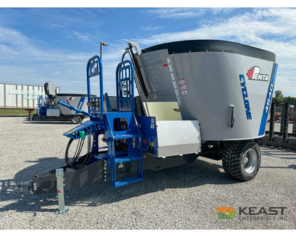 Penta 4540 Feed Wagon - 437 Cu Ft Capacity 3’ Conveyor EZ2800 Scale Feed Wagons