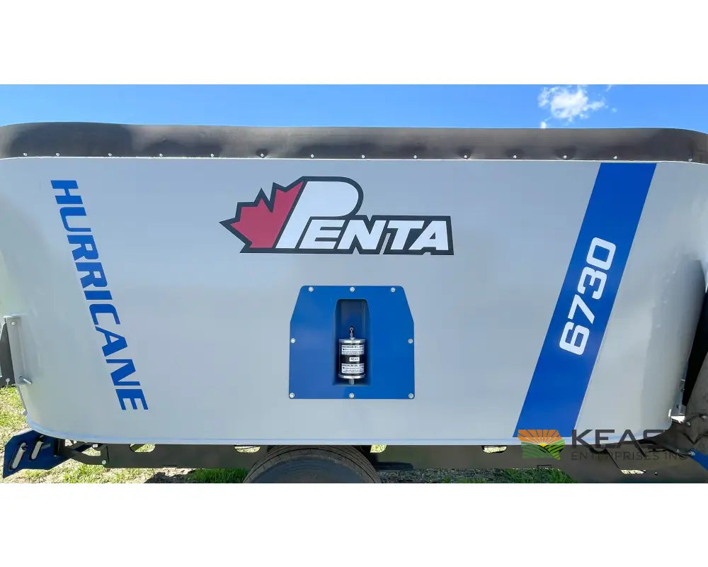 Penta 6730 Feed Wagon 640 Cu Ft Capacity 3’ Conveyor EZ2800 Scale Feed Wagons
