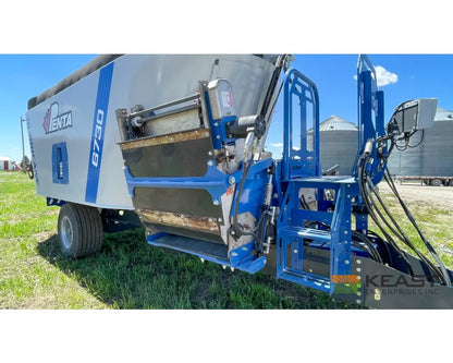 Penta 6730 Feed Wagon 640 Cu Ft Capacity 3’ Conveyor EZ2800 Scale Feed Wagons