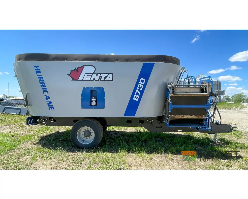 Penta 6730 Feed Wagon 640 Cu Ft Capacity 3’ Conveyor EZ2800 Scale Feed Wagons