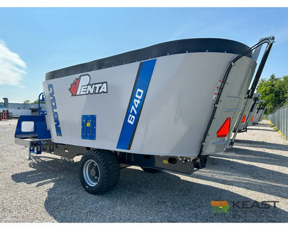 Penta 6740 Feed Wagon 650 Cu Ft Capacity 3’ Conveyor EZ2800 Scale - Feed Wagons
