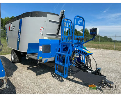 Penta 6740 Feed Wagon 650 Cu Ft Capacity 3’ Conveyor EZ2800 Scale - Feed Wagons