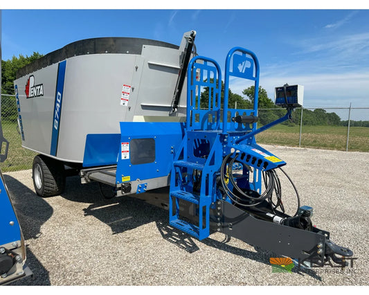 Penta 6740 Feed Wagon