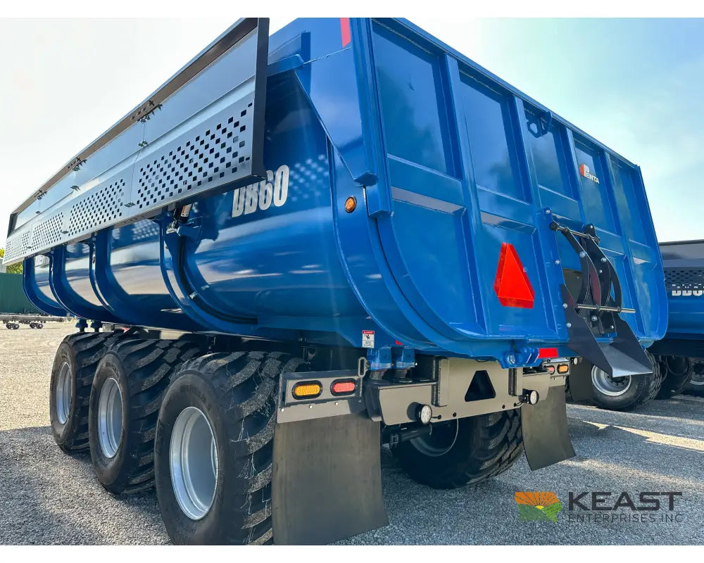 Penta DB60 Dump Trailer 2050 Cu Ft 1640 Bushel Tridem Axle Hyd Tailgate - Dump Trailers