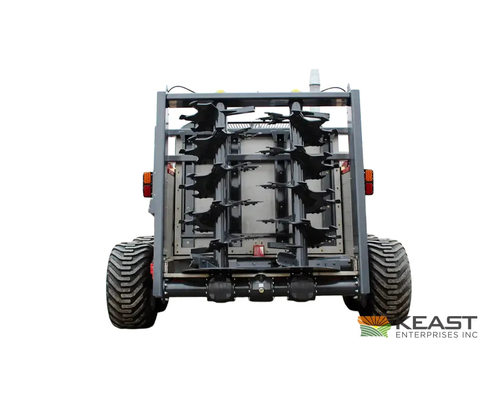 Hagedorn V 350 Manure Spreader 375 Cu Ft Heaped Capacity - Manure Spreaders