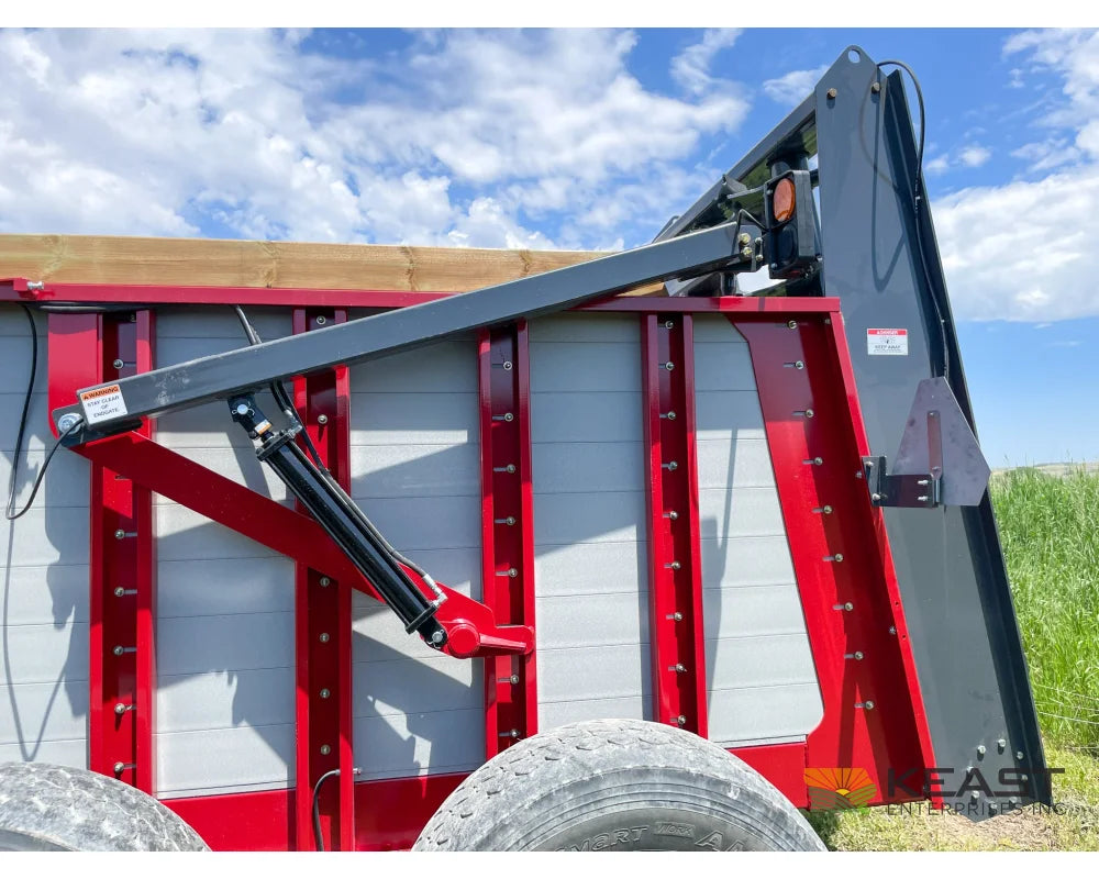 Hagedorn V 475 Manure Spreader 478 Cu Ft Heaped Capacity - Manure Spreaders