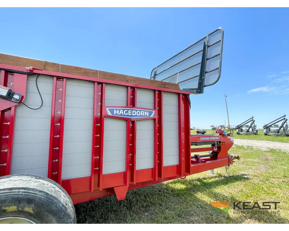 Hagedorn V 475 Manure Spreader 478 Cu Ft Heaped Capacity - Manure Spreaders