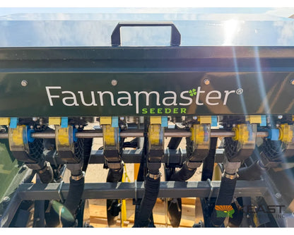 PH Outdoors FaunaMaster 105 Seeder 41’’ Working Width 7 Rows ATV/UTV Towable - Drills and Seeders