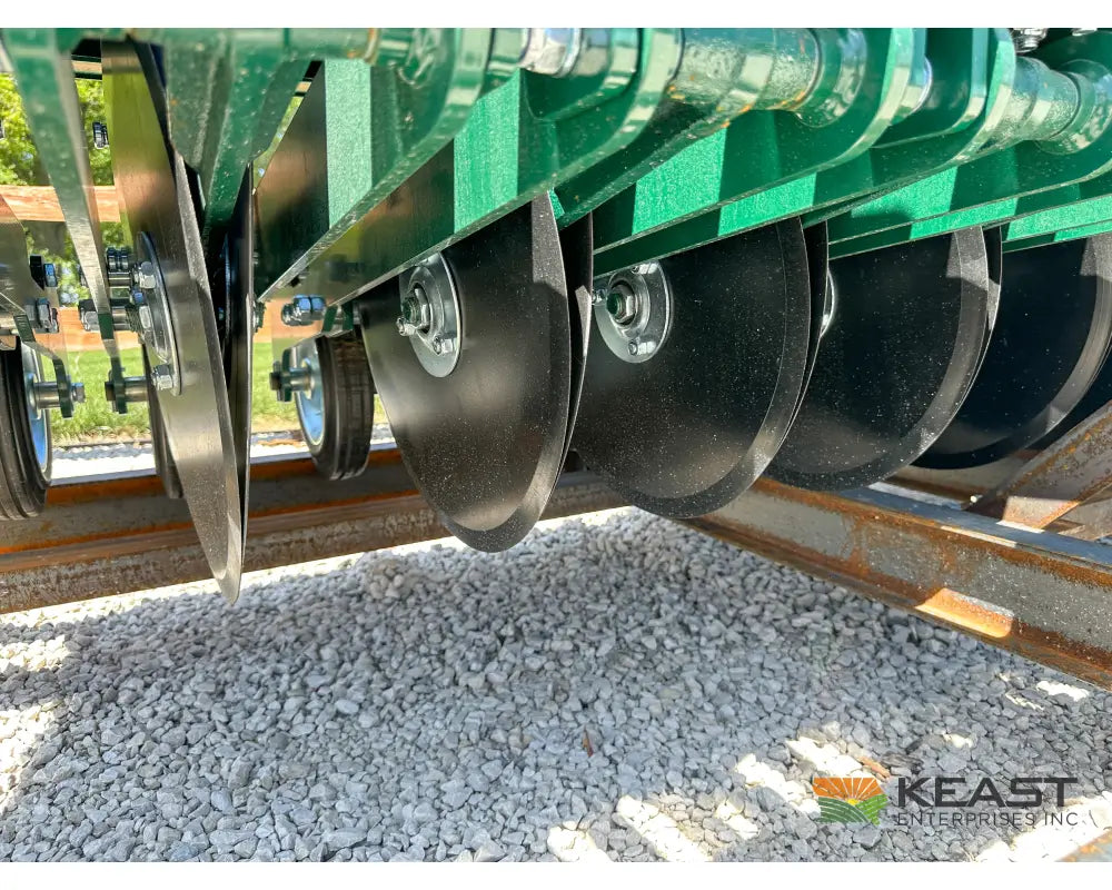 PH Outdoors G10 10’ No Till Drill 16 Rows 7.5’’ Spacing Great for Food Plots Hunting and Farms Drills and Seeders