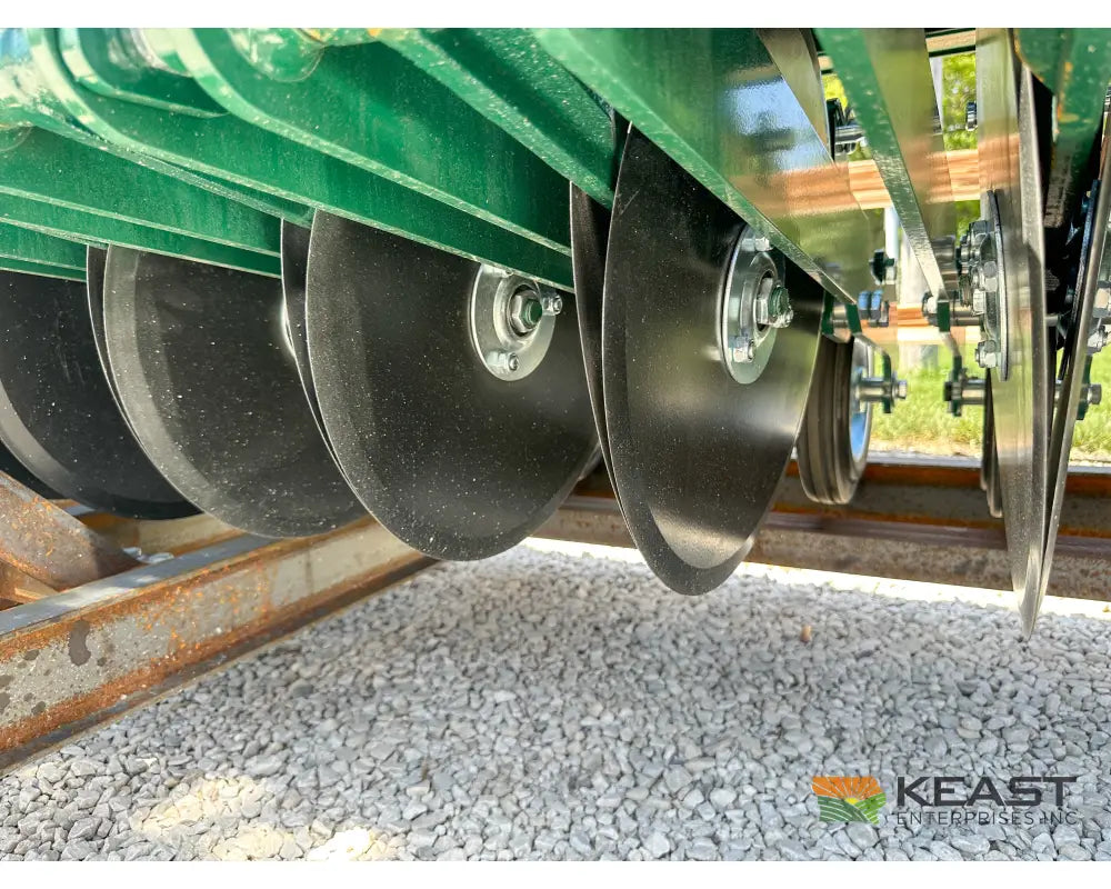 PH Outdoors G10 10’ No Till Drill 16 Rows 7.5’’ Spacing Great for Food Plots Hunting and Farms Drills and Seeders