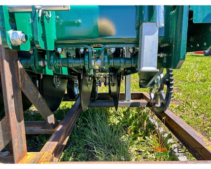 PH Outdoors G5 5’ No Till Drill - 8 Rows 7.5’’ Spacing Great for Food Plots Hunting and Farms Drills and Seeders