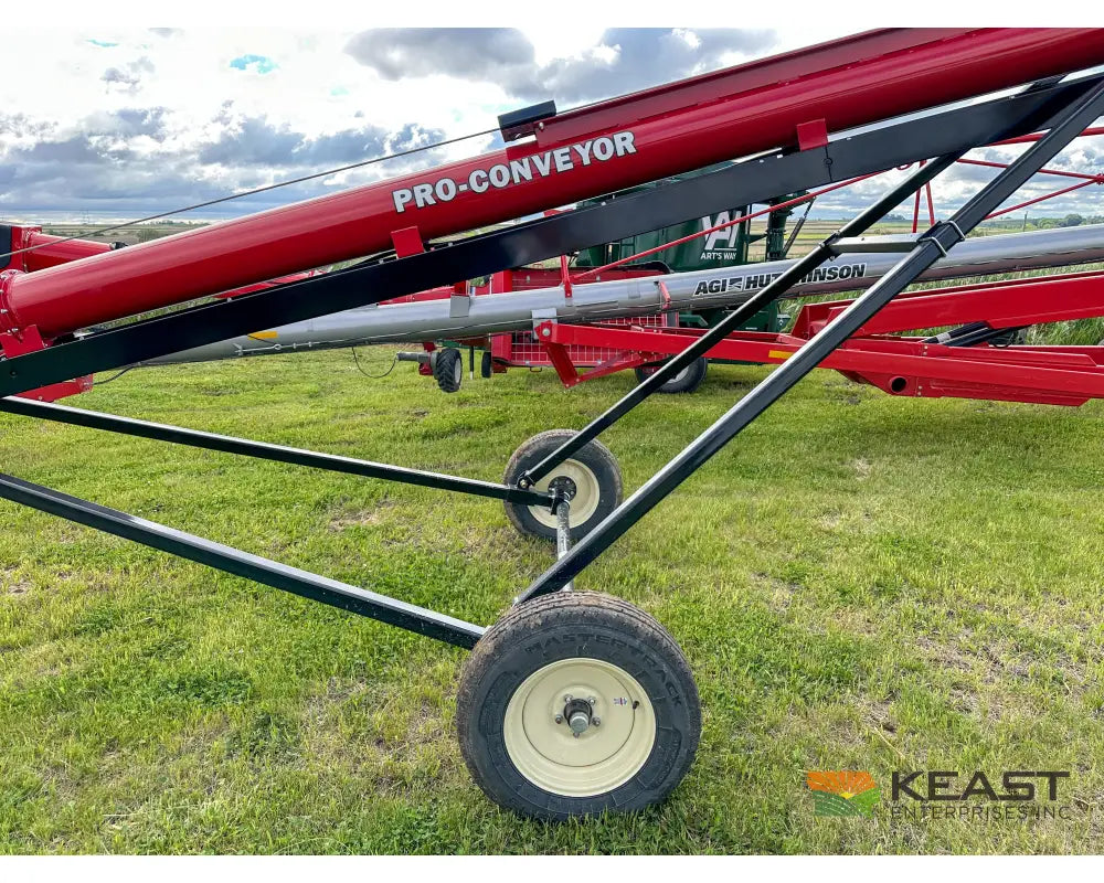 Premiere Ag 1540 Pro Conveyor - 10 hp Electric Drive 40’ Length Up to 10,000 BPH Capacity Conveyors