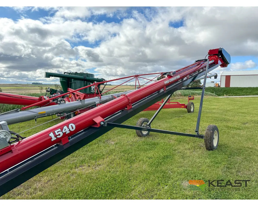 Premiere Ag 1540 Pro Conveyor - 10 hp Electric Drive 40’ Length Up to 10,000 BPH Capacity Conveyors