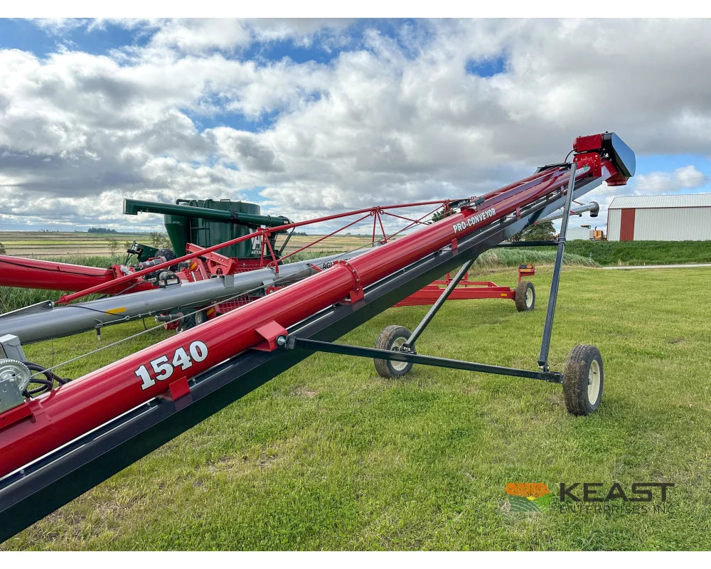 Premiere Ag 1540 Pro Conveyor - 10 hp Electric Drive 40’ Length Up to 10,000 BPH Capacity Conveyors