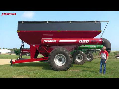 Demco 1100 Grain Cart, 1,100 Bushel Capacity, Scales, Roll Tarp, 1050 Tires