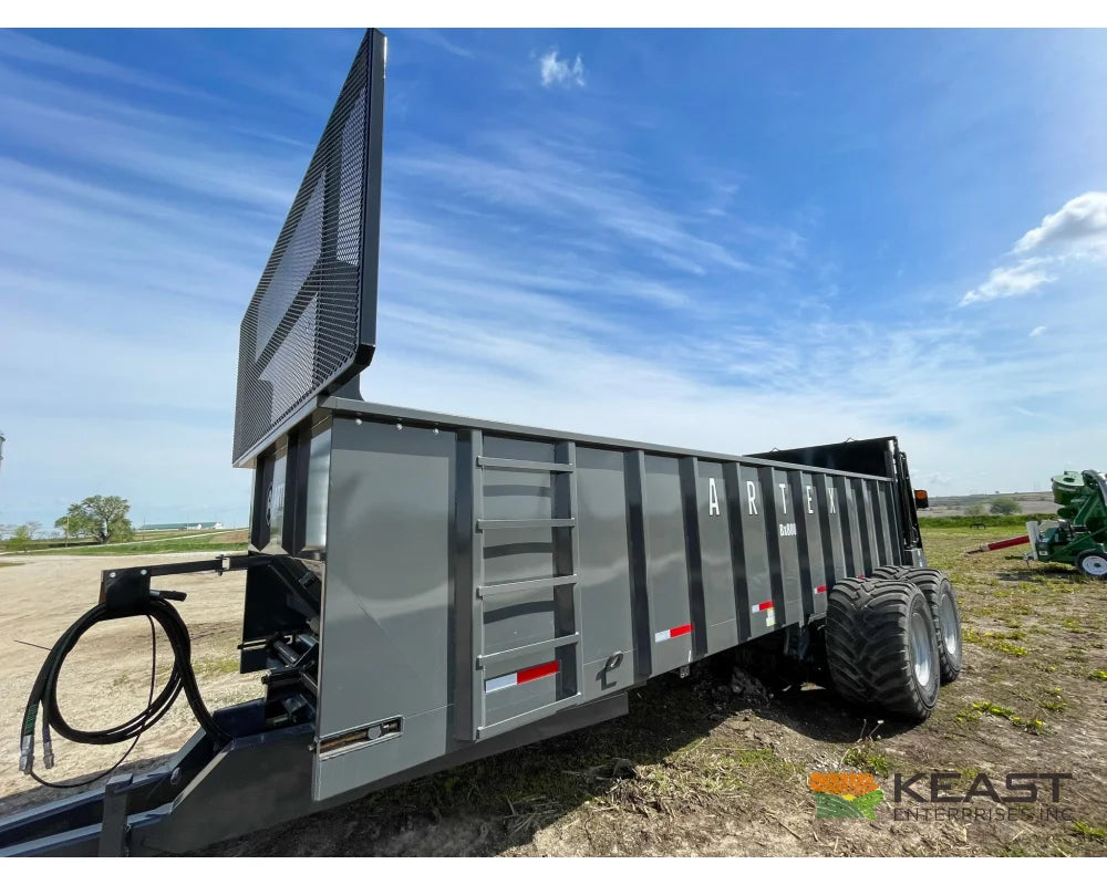Artex SBX800 Manure Spreader – 858 Cu Ft Capacity Vertical Beaters Manure Spreaders