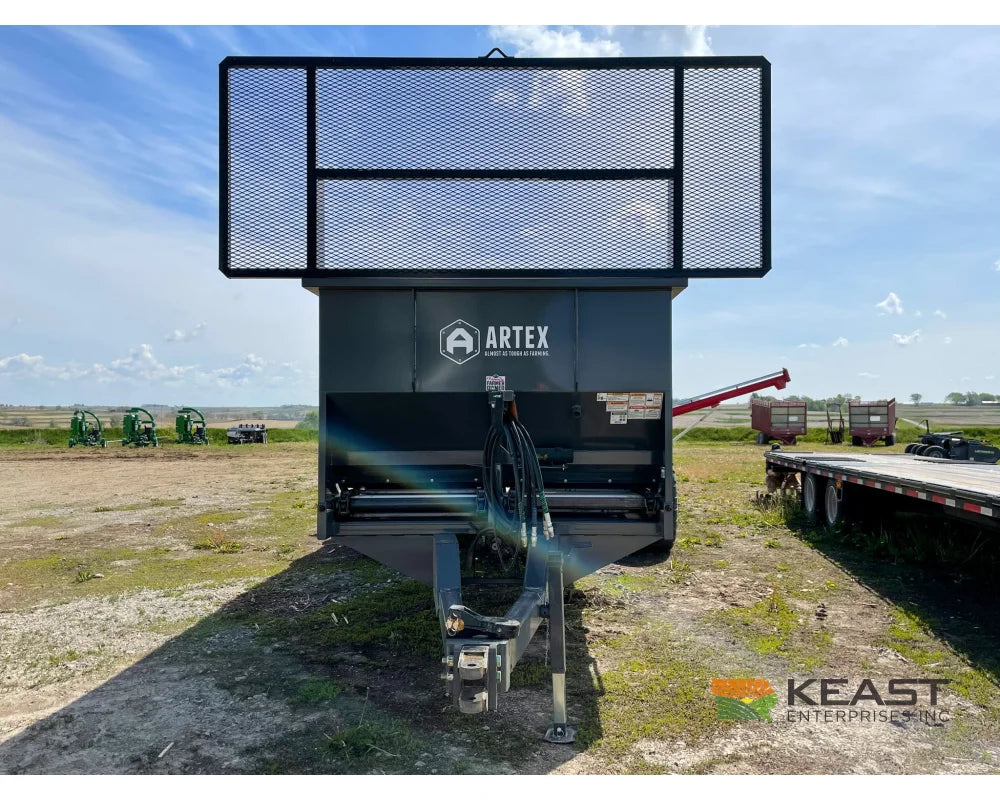 Artex SBX800 Manure Spreader – 858 Cu Ft Capacity Vertical Beaters Manure Spreaders
