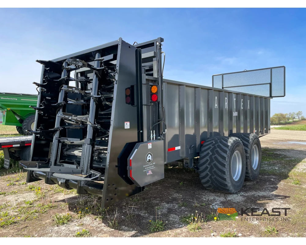 Artex SBX800 Manure Spreader – 858 Cu Ft Capacity Vertical Beaters Manure Spreaders