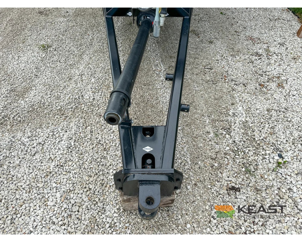 Meyers VB235 Manure Spreader - 235 Cu Ft Capacity Struck Poly Box Manure Spreaders