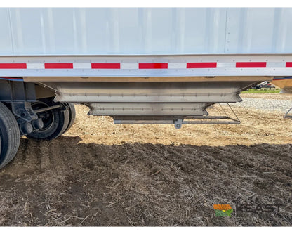 Neville 38.5’ Aluminum Hopper Bottom Grain Trailer Electric Tarp - Grain Trailers