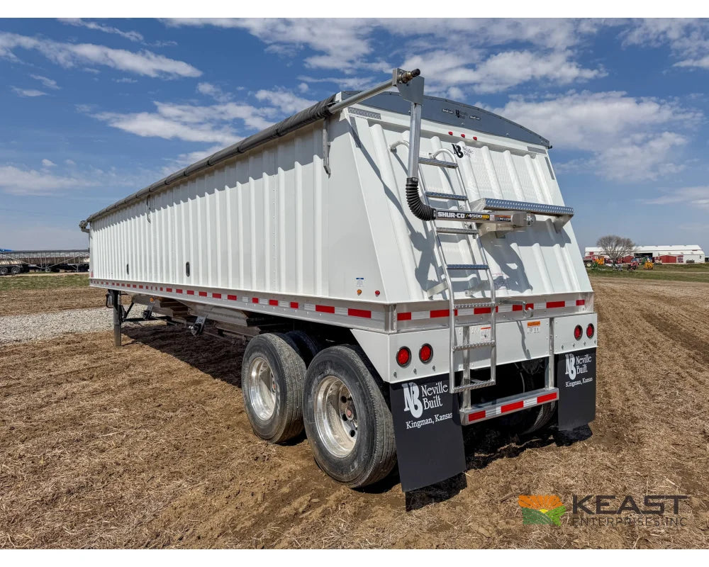 Neville 40’ Aluminum Hopper Bottom Grain Trailer Electric Tarp - Grain Trailers