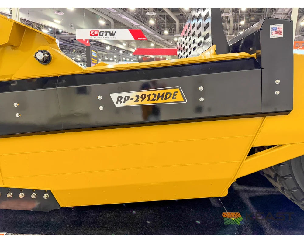 Rome RP-2912HDE Heavy Duty Ejection Scraper 29 Cu. Yd. 12’ 6’’ Cut - Ejection Scrapers
