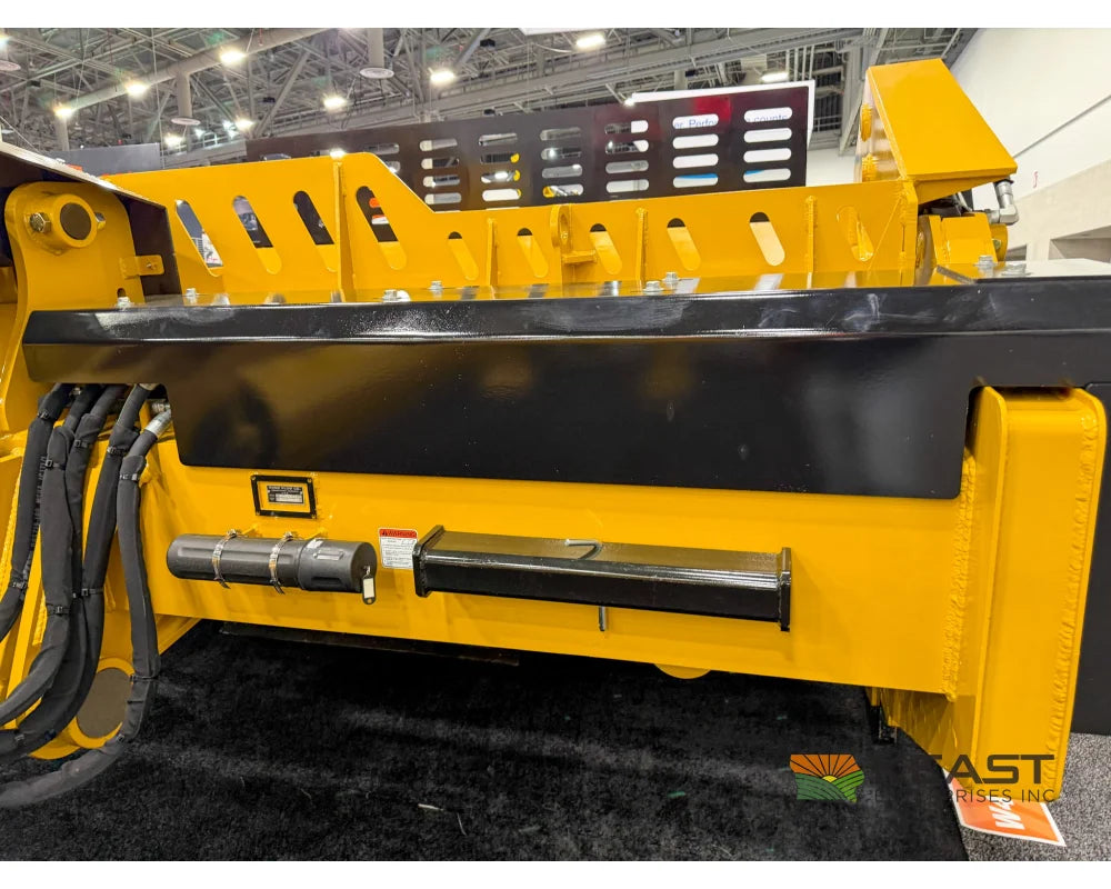Rome RP-2912HDE Heavy Duty Ejection Scraper 29 Cu. Yd. 12’ 6’’ Cut - Ejection Scrapers