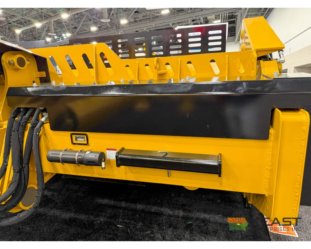 Rome RP-2912HDE Heavy Duty Ejection Scraper 29 Cu. Yd. 12’ 6’’ Cut - Ejection Scrapers