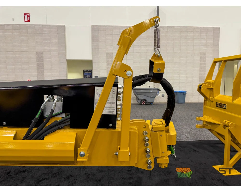 Rome RP-2912HDE Heavy Duty Ejection Scraper 29 Cu. Yd. 12’ 6’’ Cut - Ejection Scrapers
