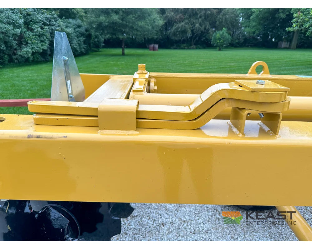 Rome TACW-16 Wheel Offset Disc Harrow - 11’ Working Width Up to 10’’ Depth Disc Harrow