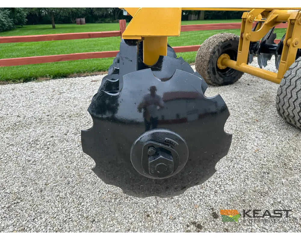 Rome TACW-16 Wheel Offset Disc Harrow - 11’ Working Width Up to 10’’ Depth Disc Harrow